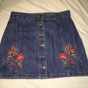 Denim Skirt With Flowers